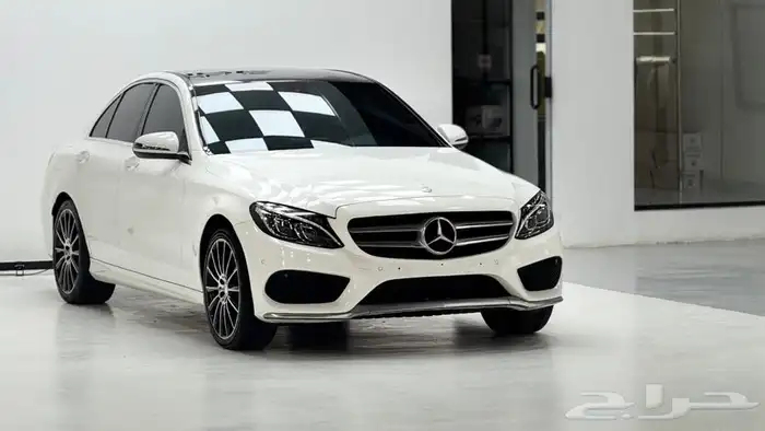 مرسيدس c200 لوحات دبي 1