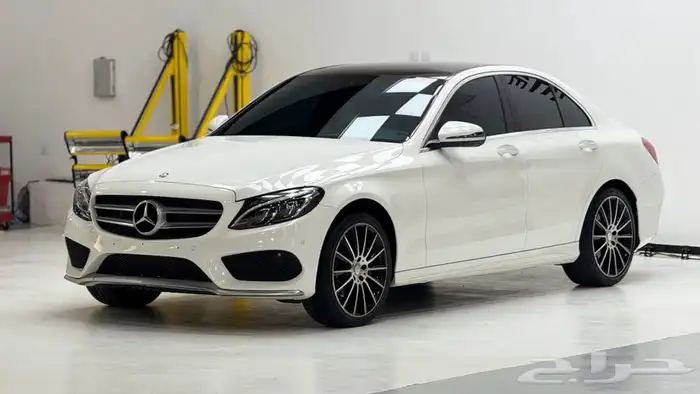 مرسيدس c200 لوحات دبي 3