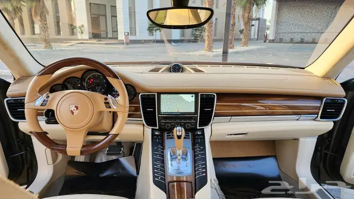 بورش باناميرا تيربو 2010 10