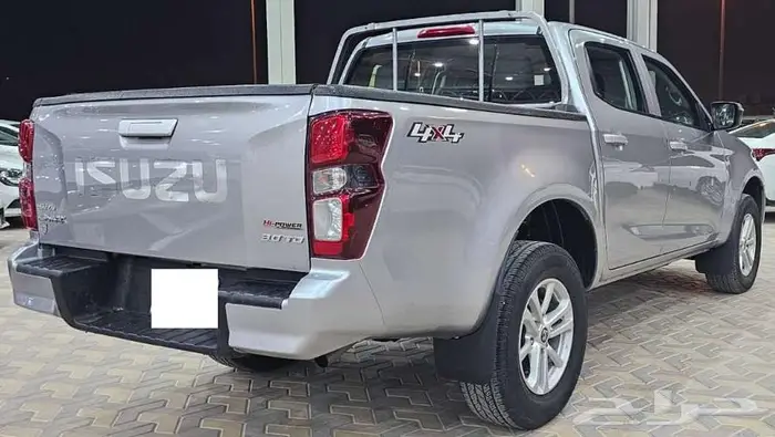 ايسوزو ديماكس غمارتين ديزل 2022 دبل LS 6