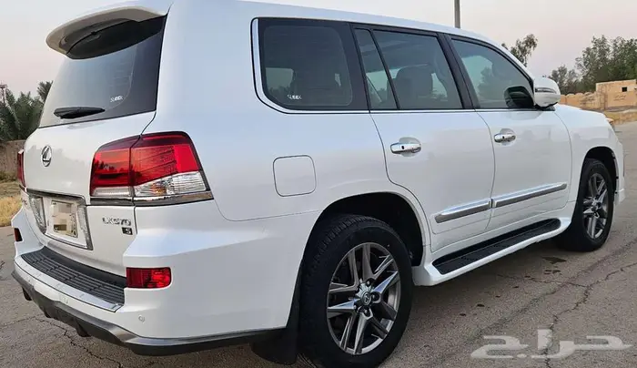 لكزس570LXسعودي فل كامل DD 15