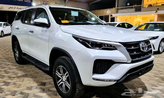 تويوتا فورتشنر GX2 بنزين 4سلندر 2025 كاش - تقسيط 0