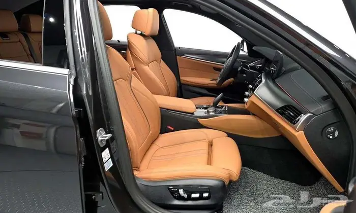 BMW 520i M Sport 2023 - وارد كوريا فخامة أوروبية 16