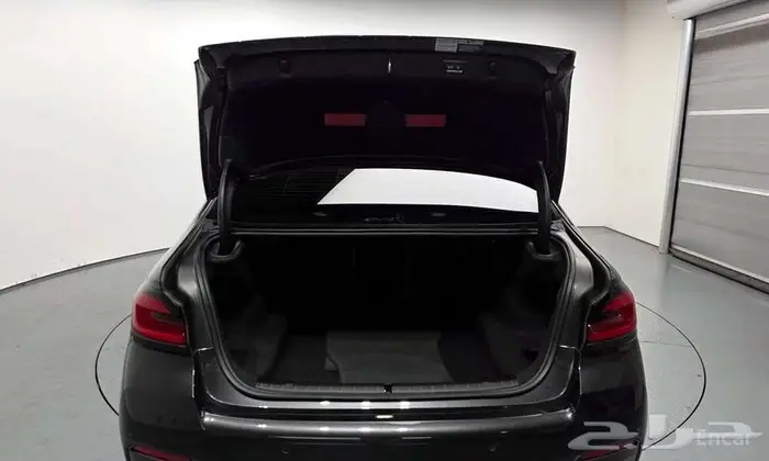 BMW 520i M Sport 2023 - وارد كوريا فخامة أوروبية 20