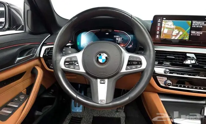 BMW 520i M Sport 2023 - وارد كوريا فخامة أوروبية 19