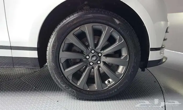 رينج روفر فيلار 2023 - وارد كوريا 5