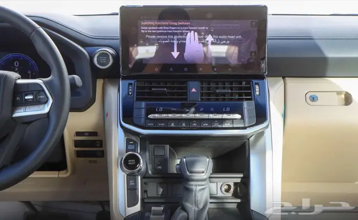 تويوتا لاندكروزر GXR. L2بنزين موديل 2025 9