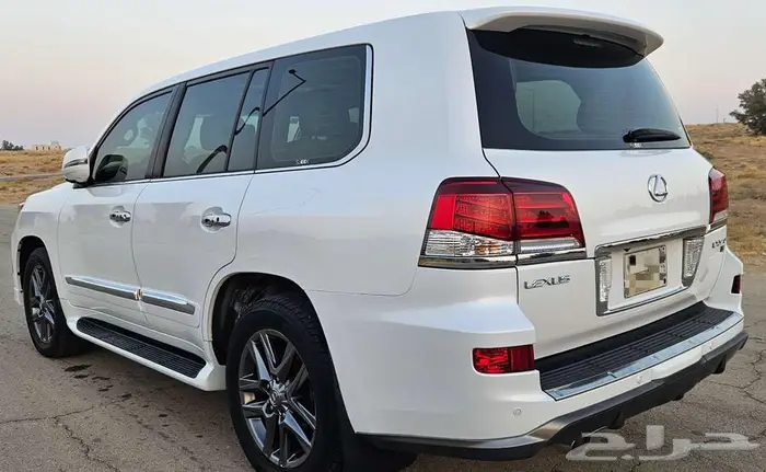 لكزس570LXسعودي فل كامل DD 13