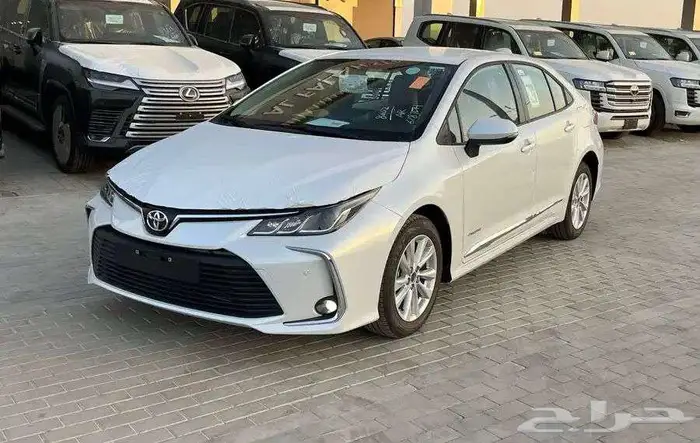 تويوتا كورولا XLI 2.0 مطور بنزين 2025 25