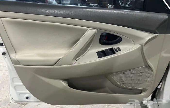 تويوتا كامري 2009 GL 18