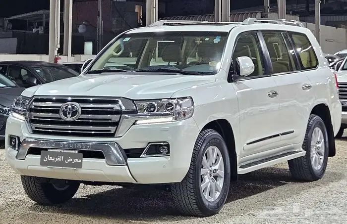 تويوتا لاندكروزر GXR..2016 13