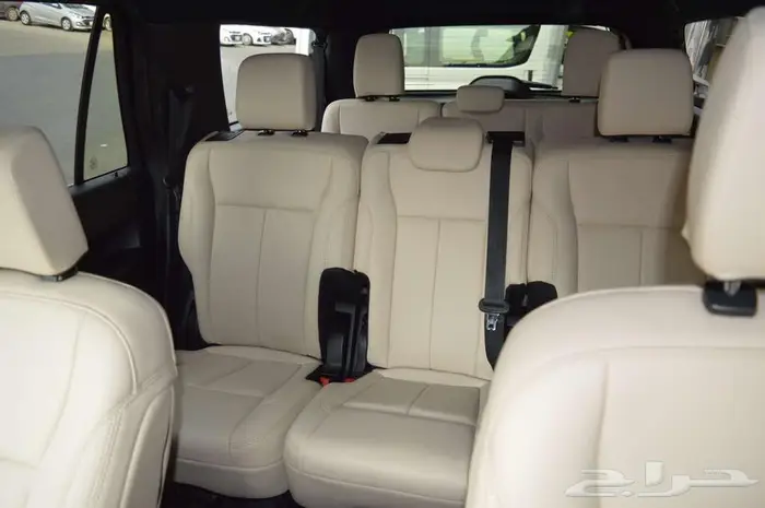 فورد اكسبيدشن موديل 2020 اسود ملكي 33