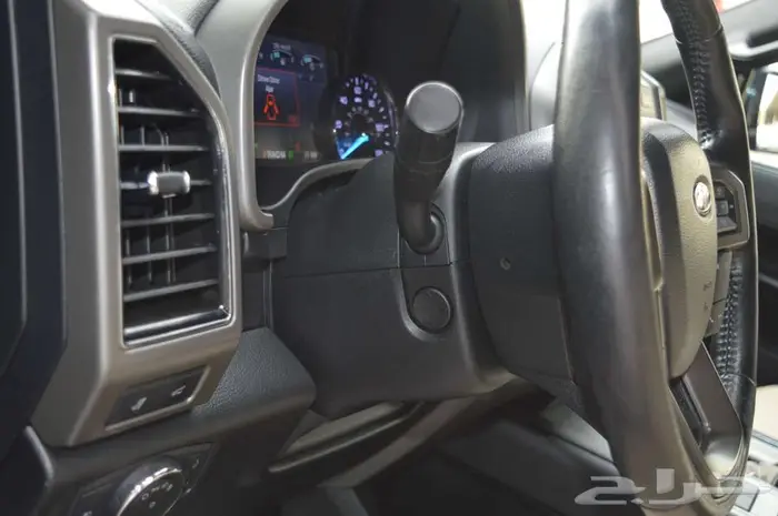 فورد اكسبيدشن موديل 2020 اسود ملكي 28