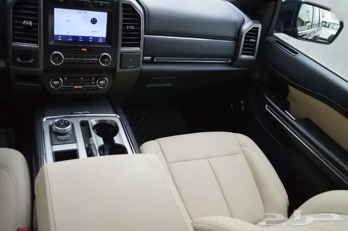 فورد اكسبيدشن موديل 2020 اسود ملكي 35