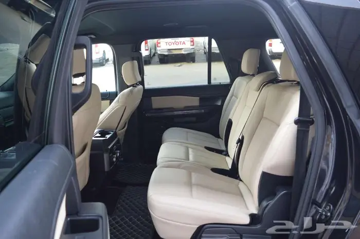 فورد اكسبيدشن موديل 2020 اسود ملكي 31