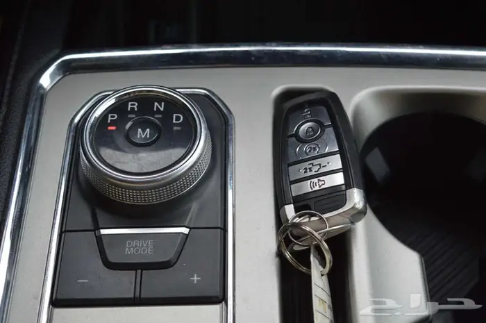 فورد اكسبيدشن موديل 2020 اسود ملكي 16