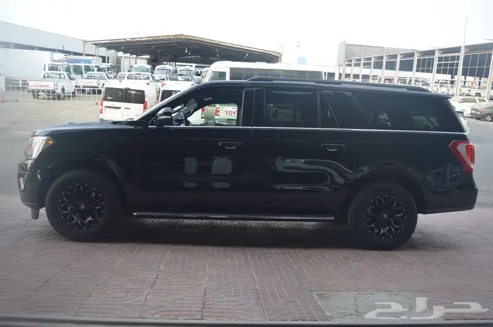 فورد اكسبيدشن موديل 2020 اسود ملكي 4