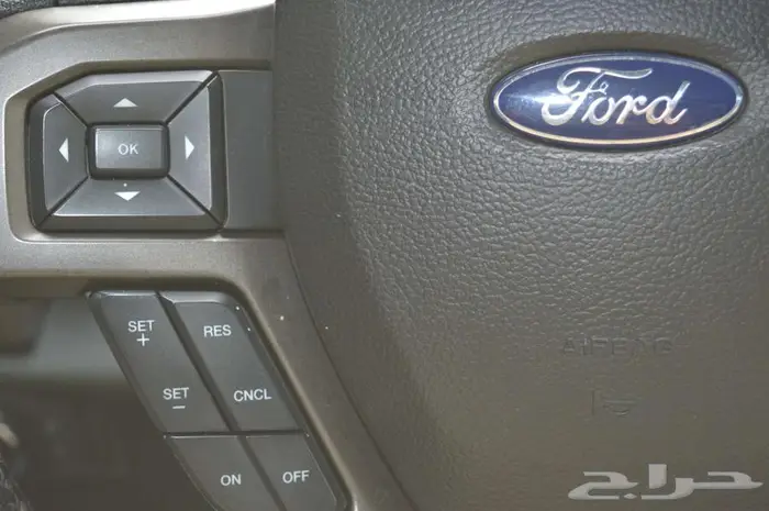 فورد اكسبيدشن موديل 2020 اسود ملكي 30