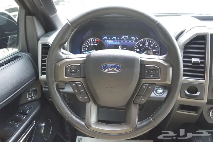 فورد اكسبيدشن موديل 2020 اسود ملكي 27