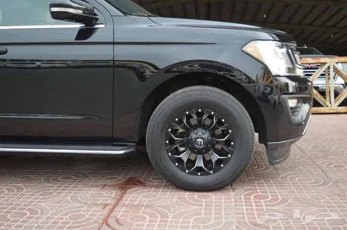 فورد اكسبيدشن موديل 2020 اسود ملكي 41