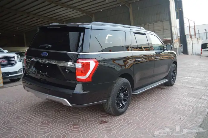 فورد اكسبيدشن موديل 2020 اسود ملكي 6