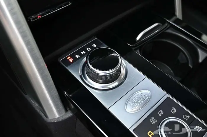 لاندروفر ديسكفري HSE Si6 2020 سعودي 11