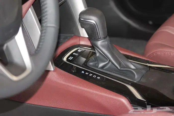 تويوتا كورورلا كروس LTD هايبرد 2025 - عرض بنك الراجحي 16