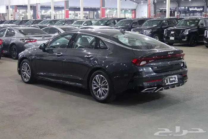كيا K5 2023 هايبرد فل كامل 6