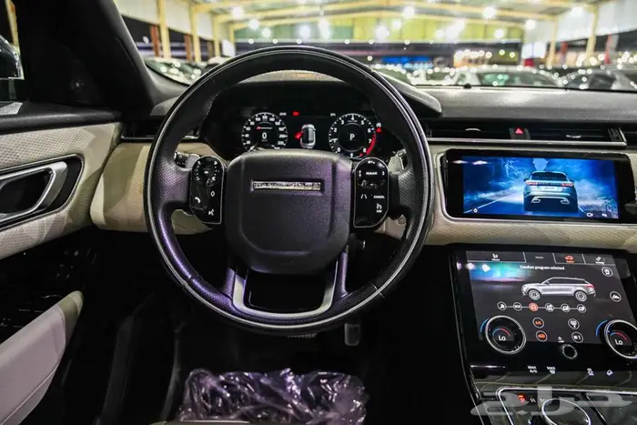 رانج روفر فيلار 2019 بلاك ايشين V4 18