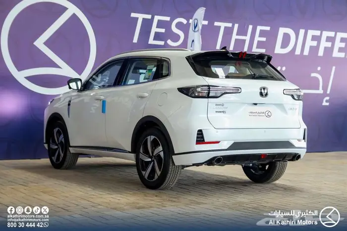 شانجان يوني اس 2025 و 2026 21