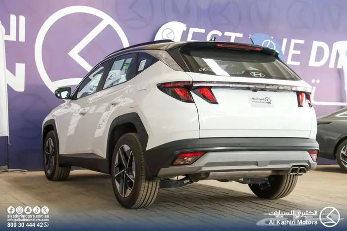 توسان سمارت محرك 1600 4