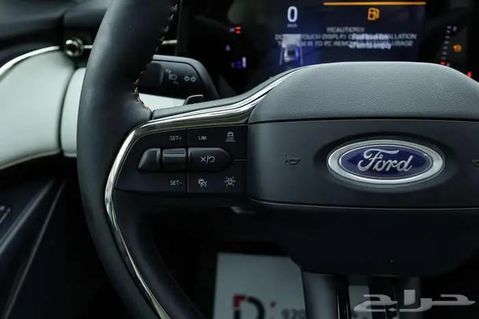 فورد تورس تيتانيوم 2026 كاش واقساط 8