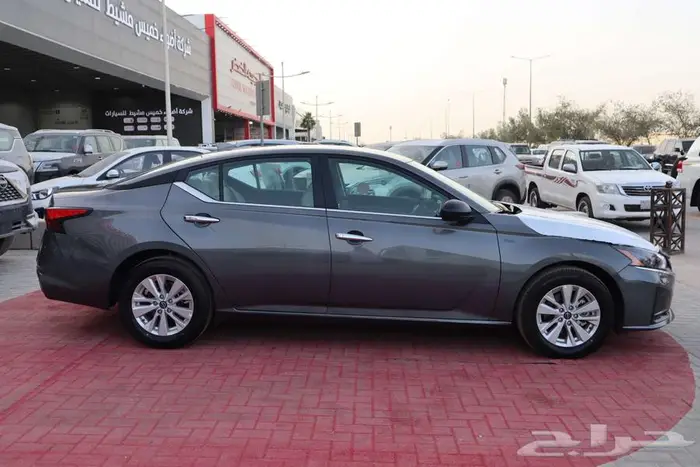 نيسان التيما 2.5 ستاندر 2025 سعودي 21