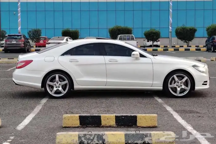 Mercedes Benz CLS 500 مرسيدس CLS 500 موديل 2013 3
