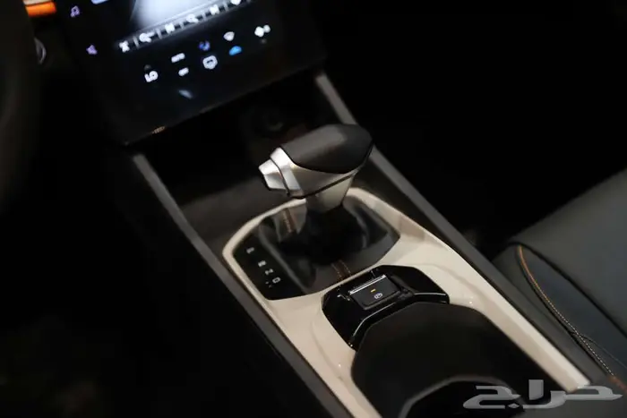 دونج فينج شاين 2026   متاح E1 و E2 4