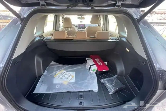 تويوتا راف فور XLI فل كامل دبل 2025 7