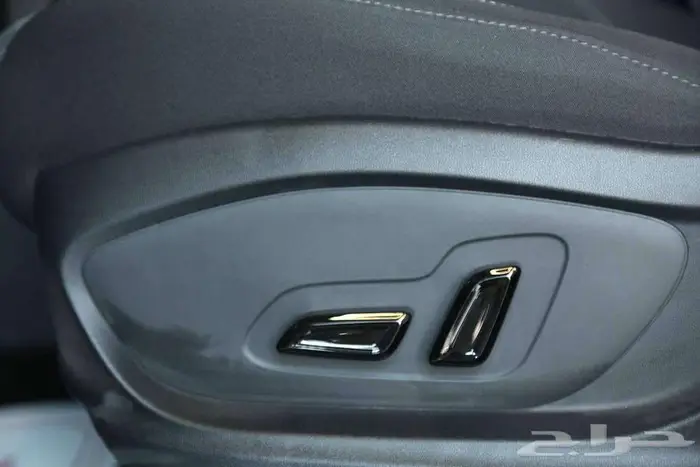 اكتشف ام جي RX9 كمفورت 2025  التصميم الراقي والأداء القوي 11