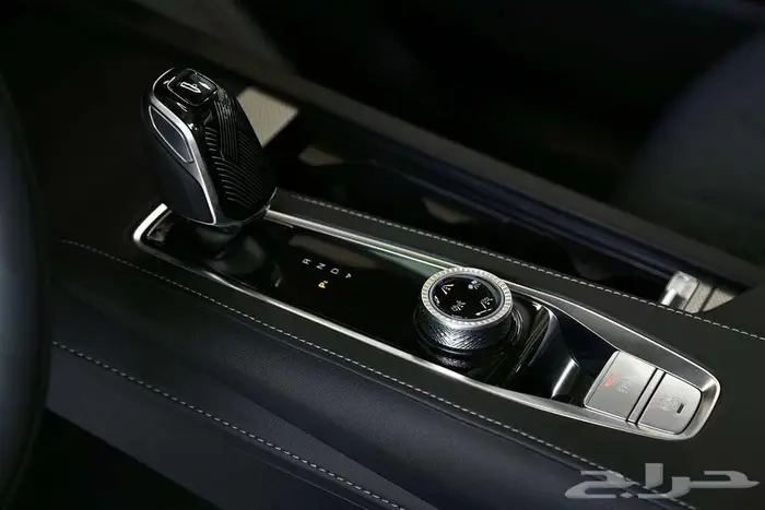 اكتشف ام جي RX9 كمفورت 2025  التصميم الراقي والأداء القوي 12