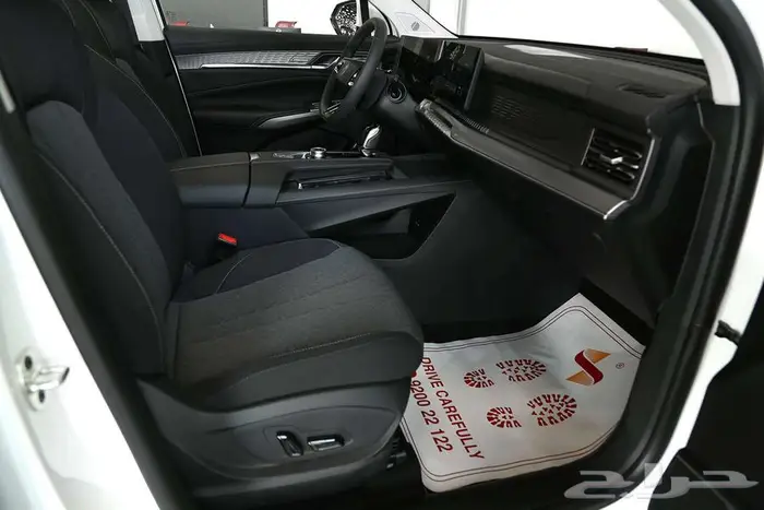 اكتشف ام جي RX9 كمفورت 2025  التصميم الراقي والأداء القوي 16