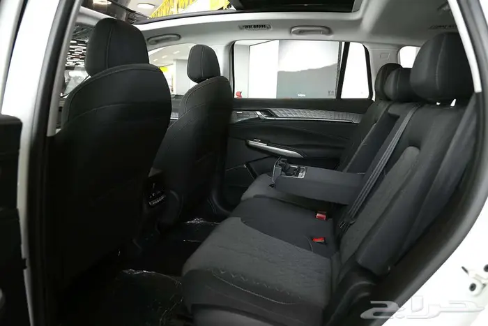 اكتشف ام جي RX9 كمفورت 2025  التصميم الراقي والأداء القوي 18