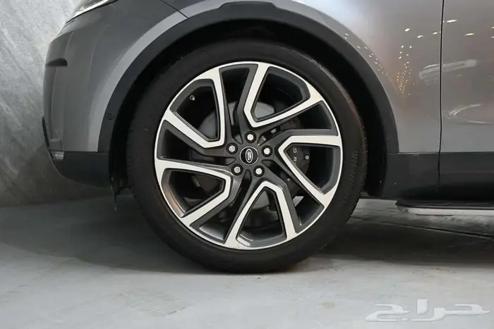 لاندروفر ديسكفري HSE Si6 2020 سعودي 5