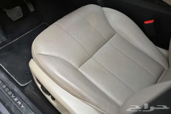 لاندروفر ديسكفري HSE Si6 2020 سعودي 13