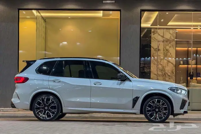 BMW X5 COMPETITION V8 2020 ابيض خليجي 2