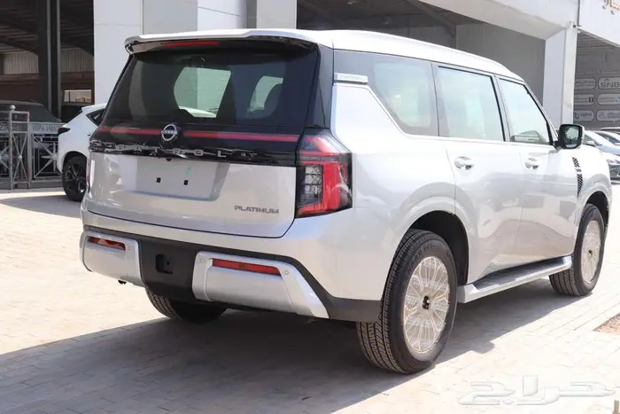 نيسان باترول بلاتينيوم 2025 تنفس طبيعي عرض خاص تسيم فوري 12