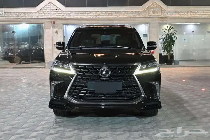 لكزس LX570s 2021 فل سعودي 1