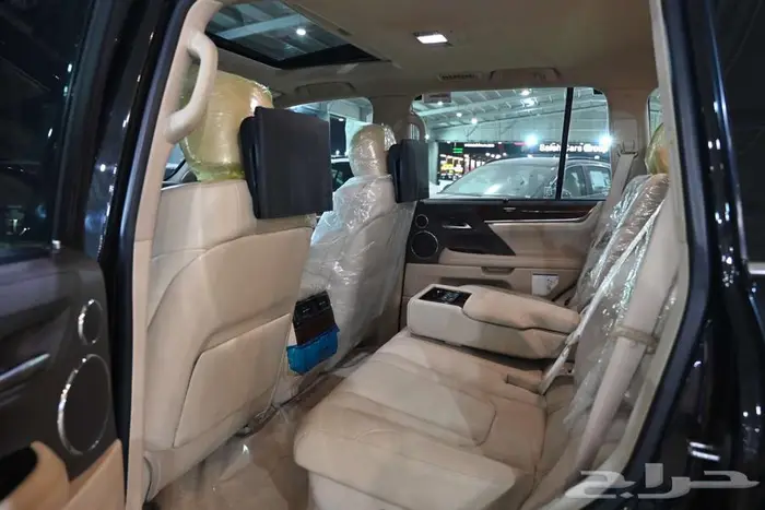 لكزس LX570s 2021 فل سعودي 12