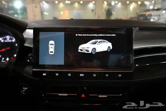 ام جي 5 الشكل الجديد 2025 ستاندر سعودي 7