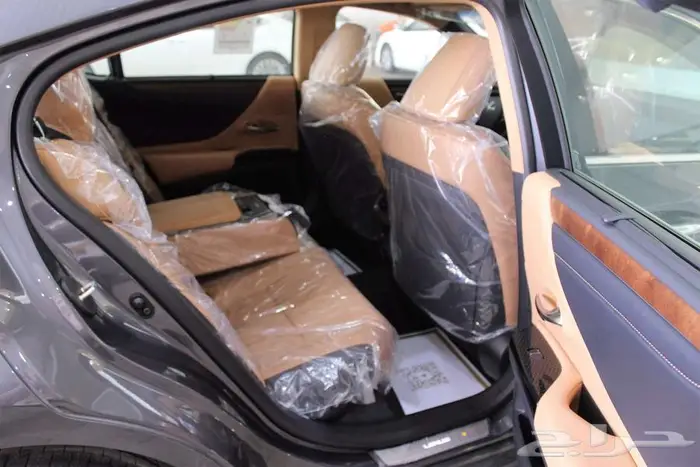 لكزس-ES350-CCplus-رادر- شنطه كهربا- ستاير جانبيه-خليجى2025 13