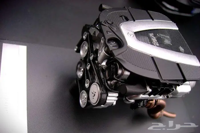 مرسيدس بنز S 600 L (W221) من MotorHelix بمقياس 1 18 20