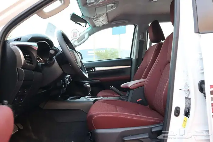 هايلوكس غمارتين S-GLX دبل اوتوماتك 2.8 ديزل 2024 6